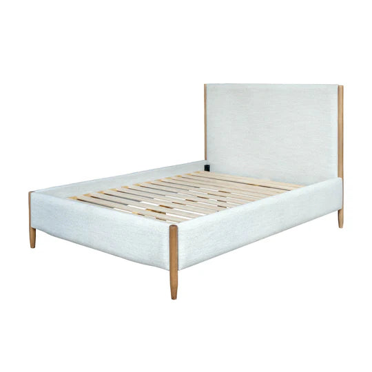 Kamelia King Bed
