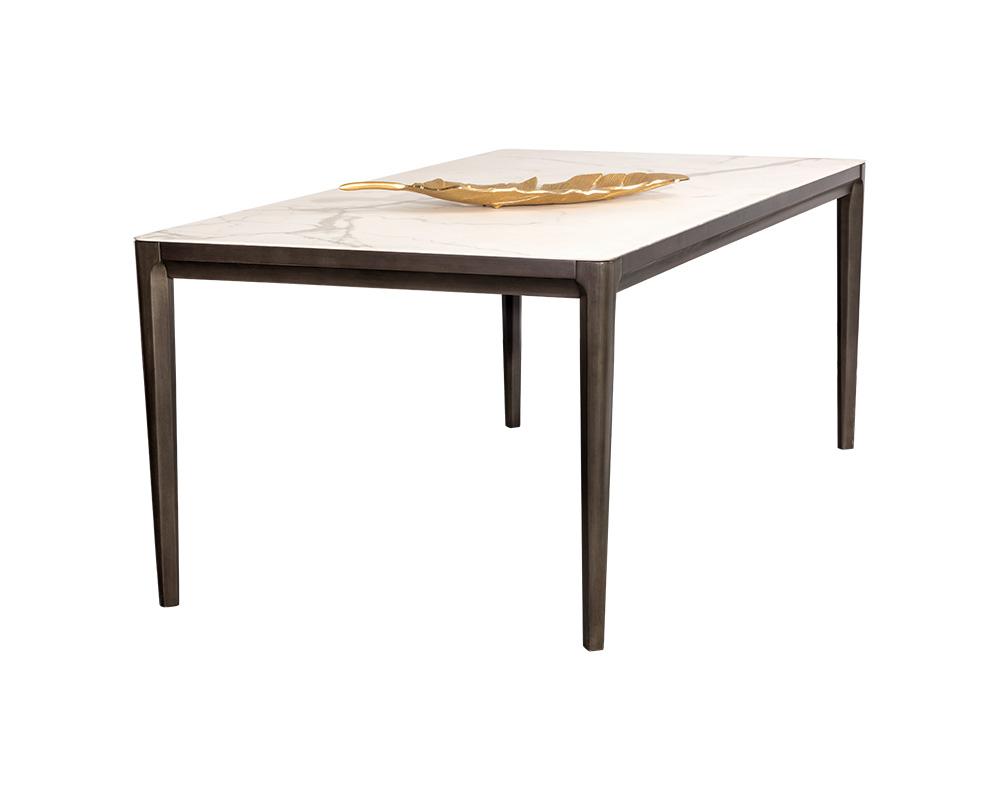 Picture of Queens Dining Table - 78.5"